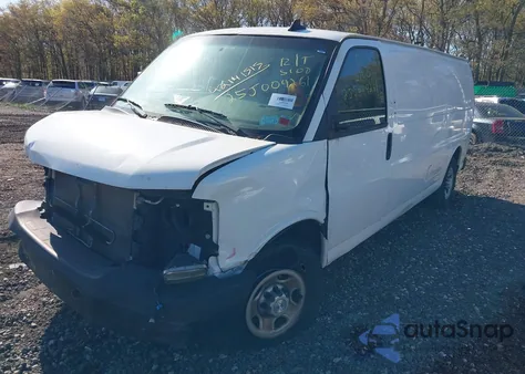 2017 Chevrolet Express 2500 Work Van z USA, uszkodzony, nr VIN 1GCWGBFF9H1109768